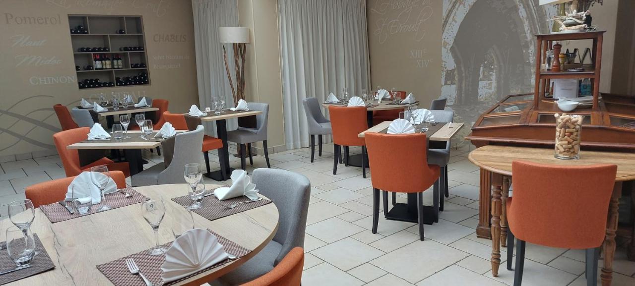 Logis Hotel Restaurant Le Relais De L'Abbaye Saint-Evroult-Notre-Dame-du-Bois Buitenkant foto